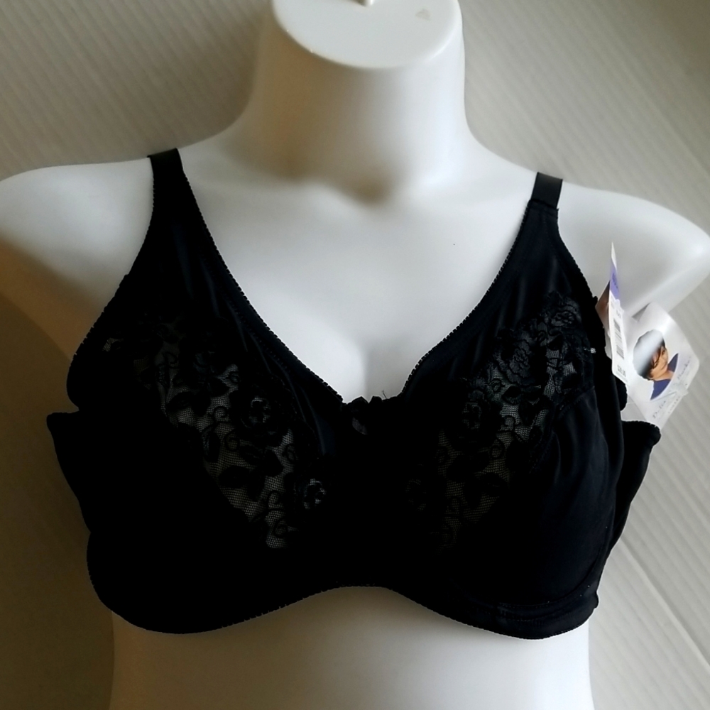 Delta Burke Black u/w bra NWT  US 40DD